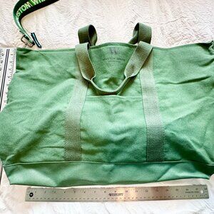 Houston White large Tote bag in green
